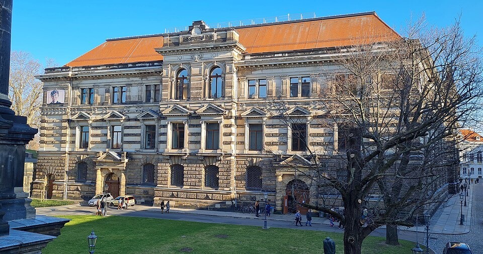 The Albertinum's river front across the lawn