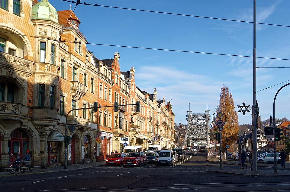 Schillerplatz with the bridge beyond