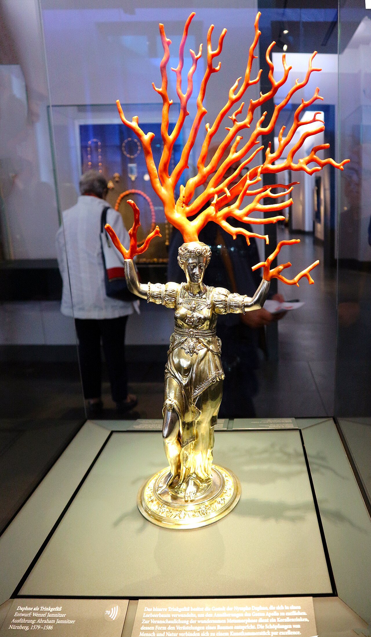 The figure of Daphne in the New Green Vault