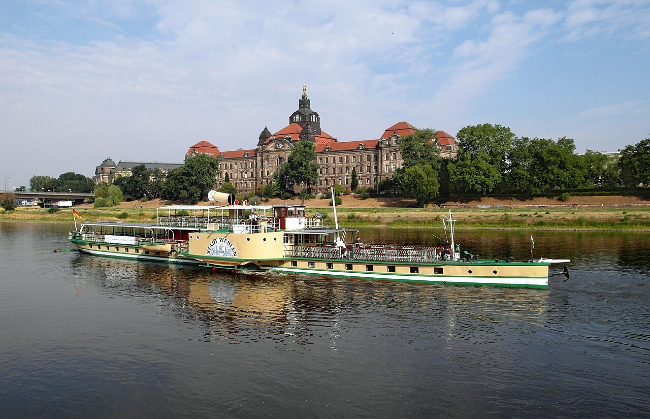A paddle steamer on the Elbe