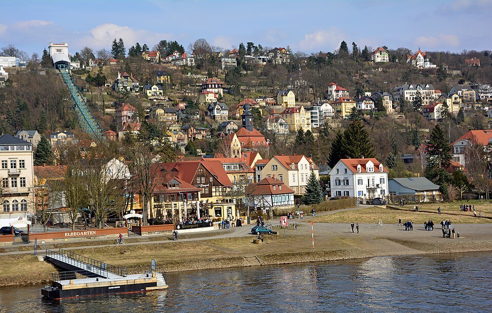 Loschwitz and the Schwebebahn track from the Elbe