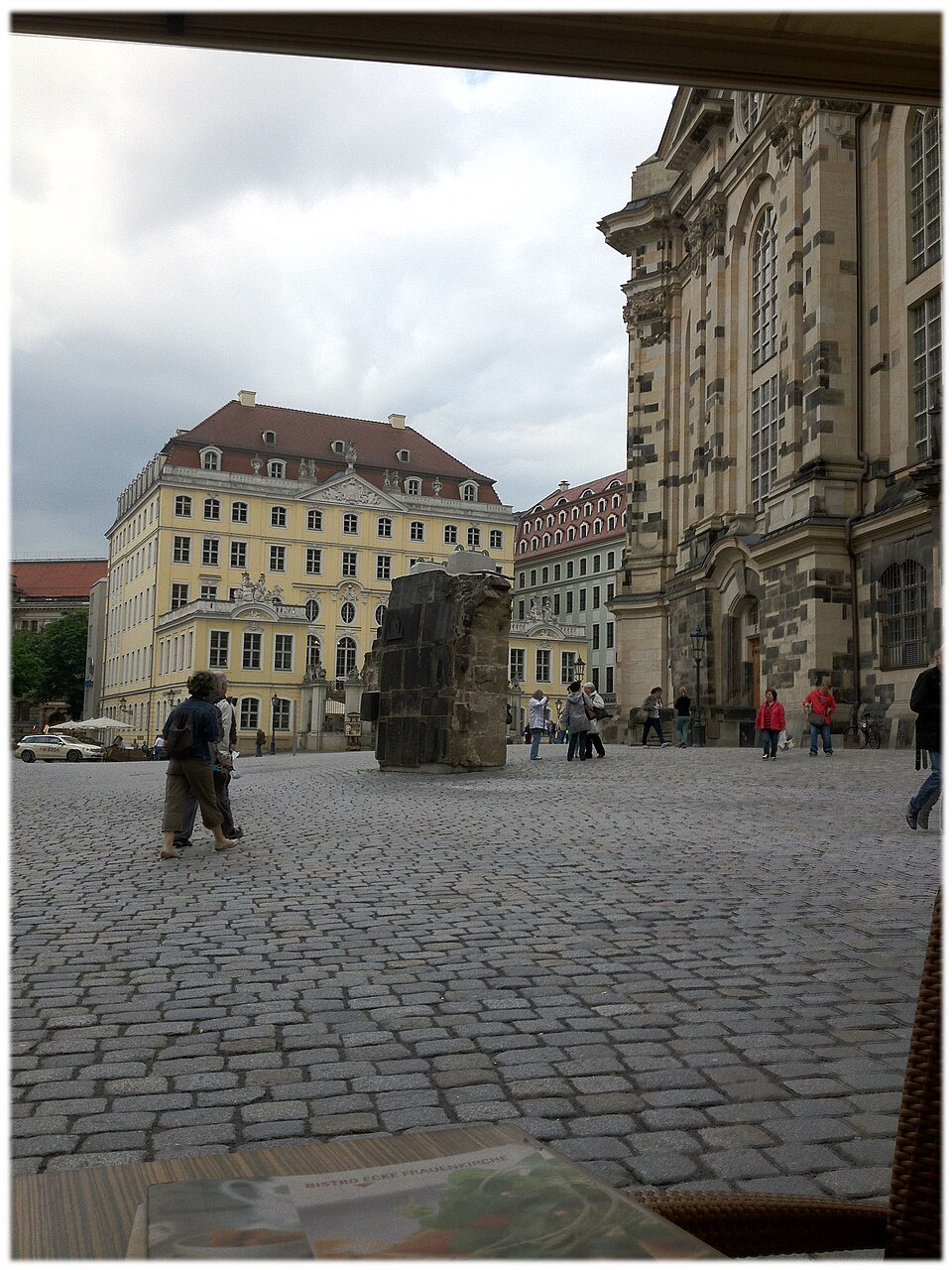 The dome fragment and the Coselpalais through a window