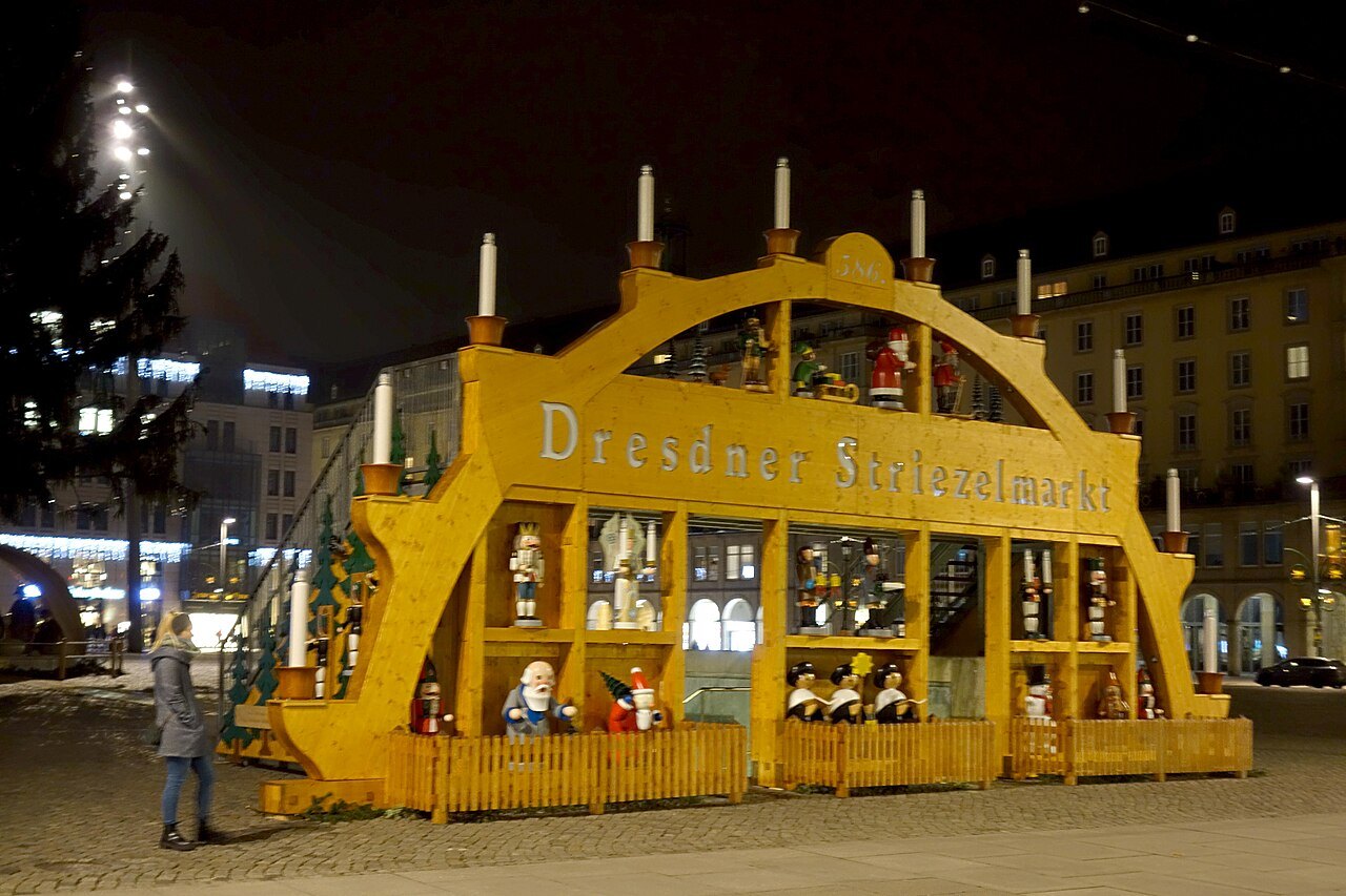 The Striezelmarkt in Advent
