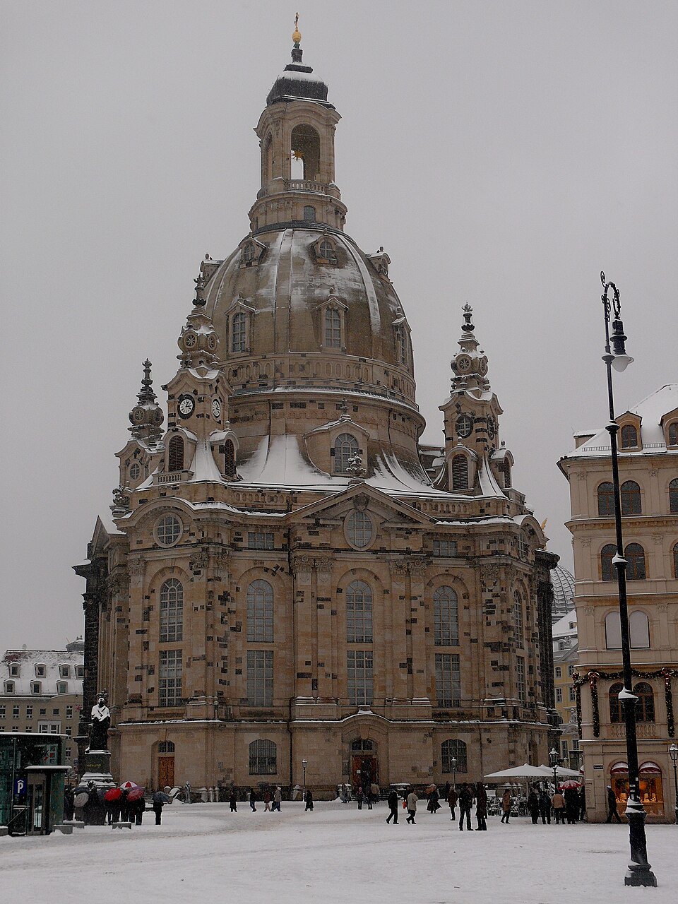 The Frauenkirche in snow
