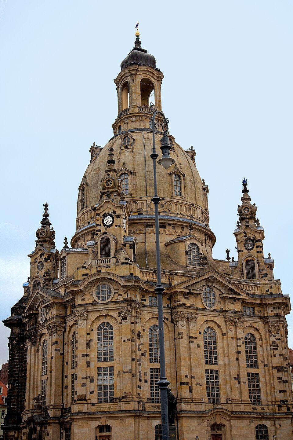 The Frauenkirche facade from close below
