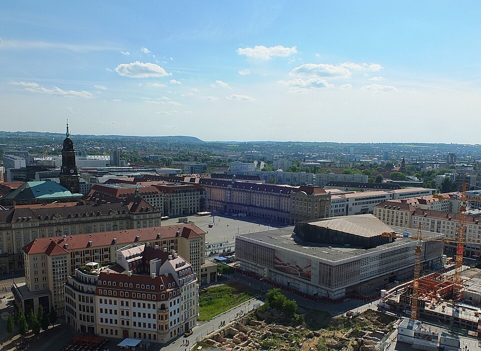The Altmarkt and the Kulturpalast from the lantern platform