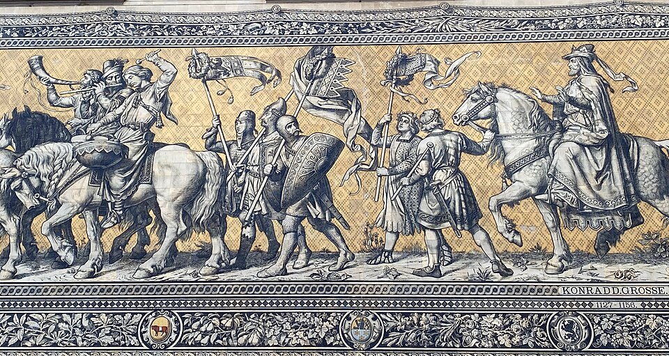 Mounted princes on the Fürstenzug tiles