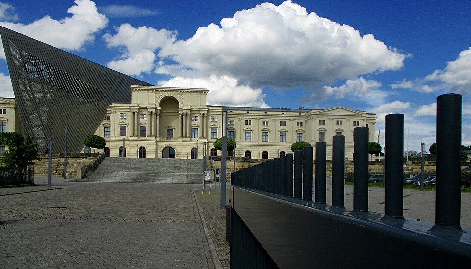 The arsenal and the wedge above the entrance steps